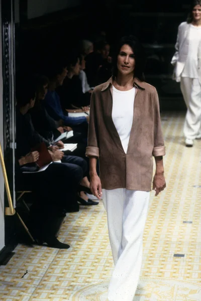 Look 5